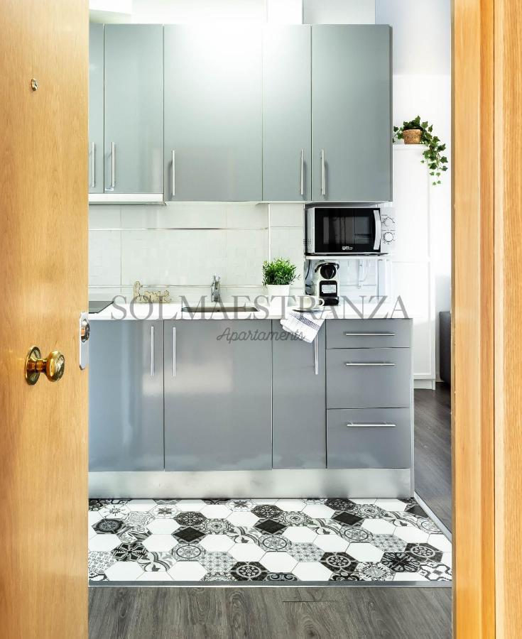 Atarazanas Apartment By Sol Maestranza มาลากา ภายนอก รูปภาพ