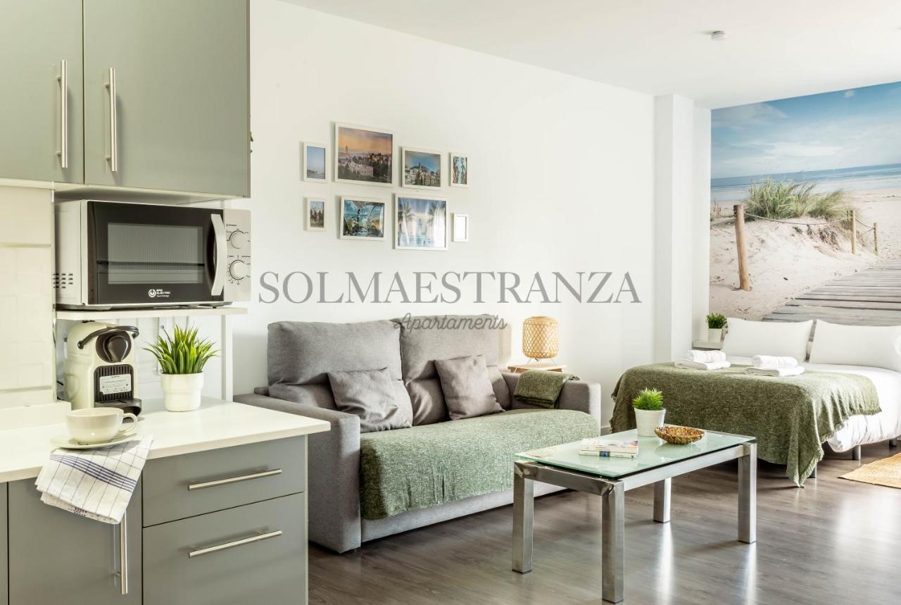 Atarazanas Apartment By Sol Maestranza มาลากา ภายนอก รูปภาพ